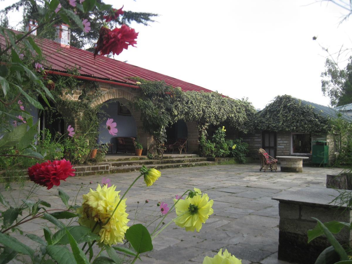 Khali Estate Hotel Binsar Exterior photo