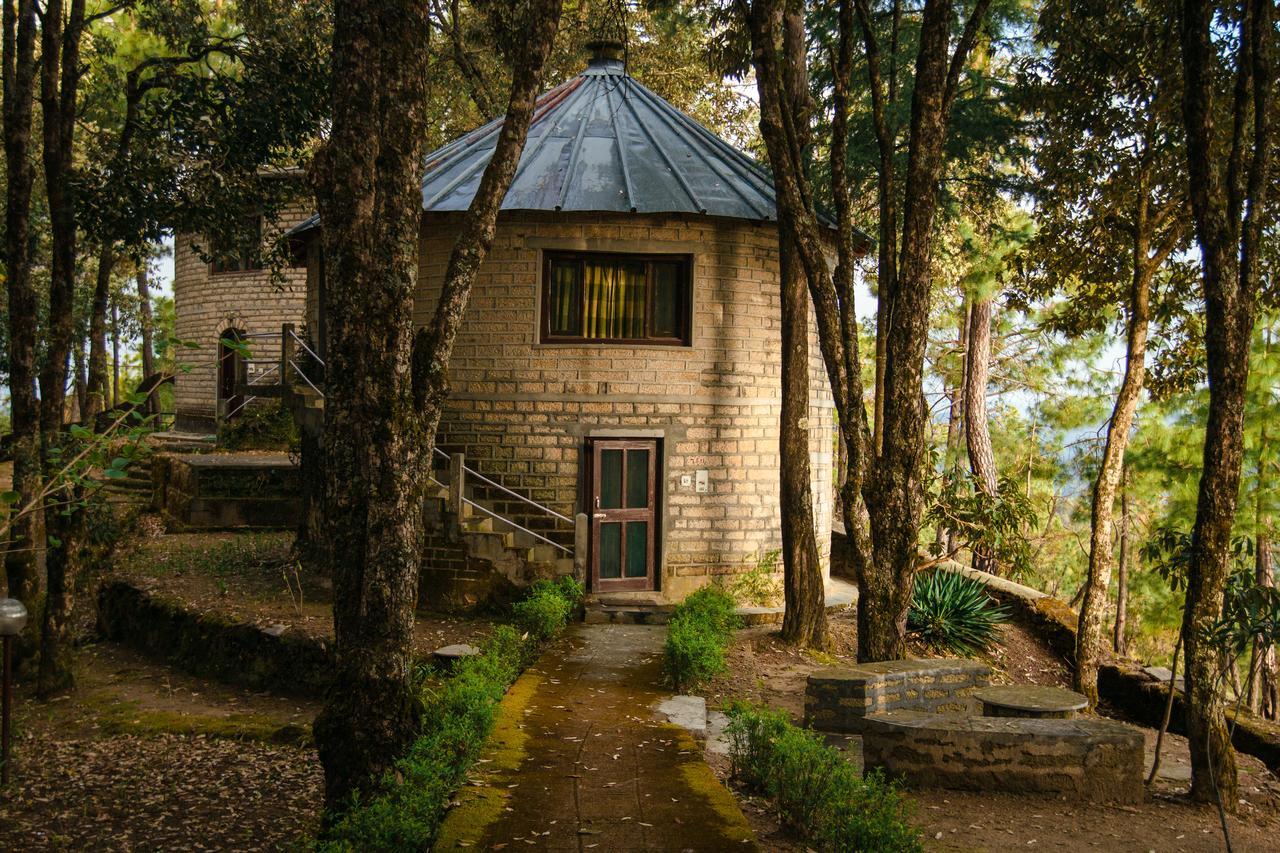 Khali Estate Hotel Binsar Exterior photo
