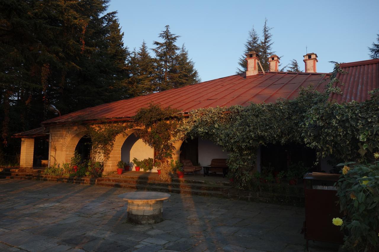 Khali Estate Hotel Binsar Exterior photo