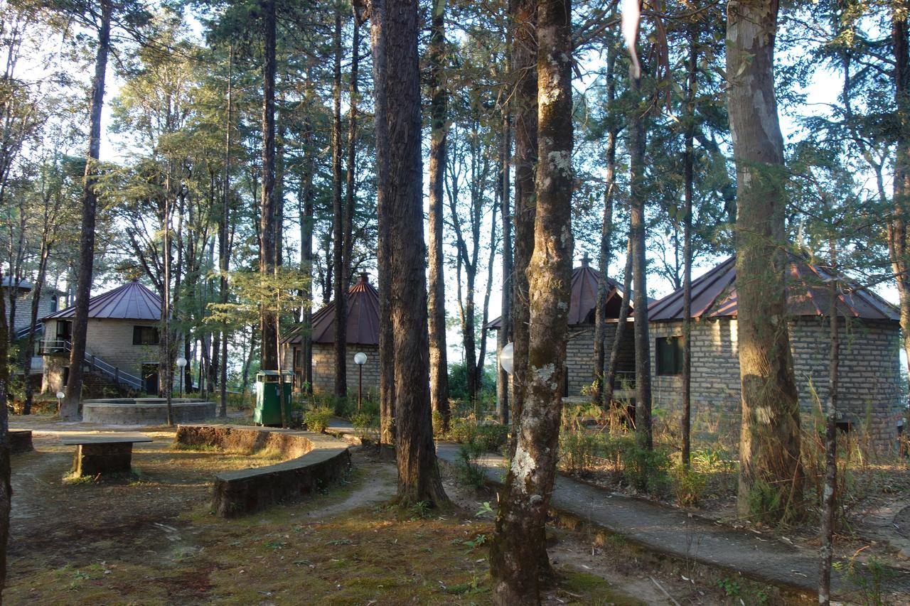 Khali Estate Hotel Binsar Exterior photo